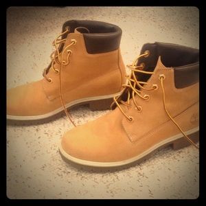 Women's timberland boots